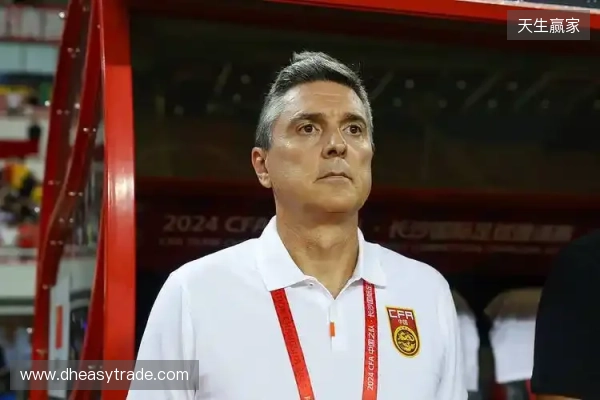 深耕数载！安东尼奥18年开始执教国足梯队，此前很少担任主教练